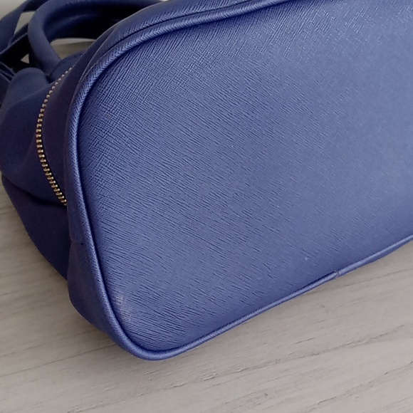 BOGO 50% OFF! Handbag with crossbody strap - Picture 10 of 15